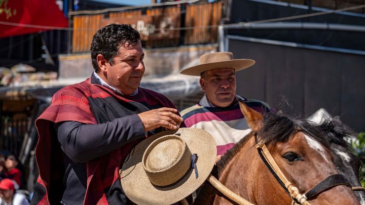 Desfile del Club de Huasos Valle de Olmué Asociación Nogales